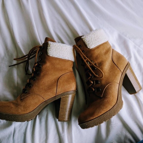 Brash Shoes - 🍁Brown Ankle Booties🍁